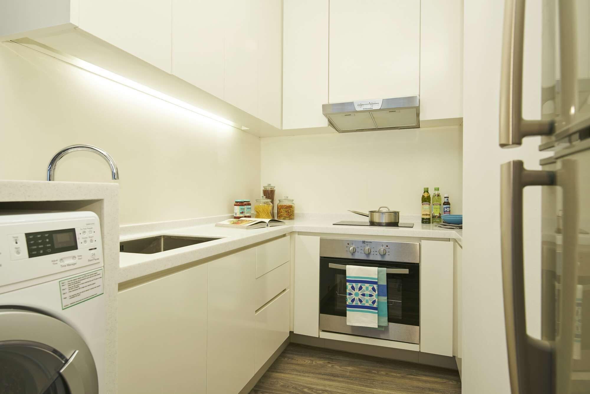 Parkroyal Serviced Suites Singapore Exterior foto
