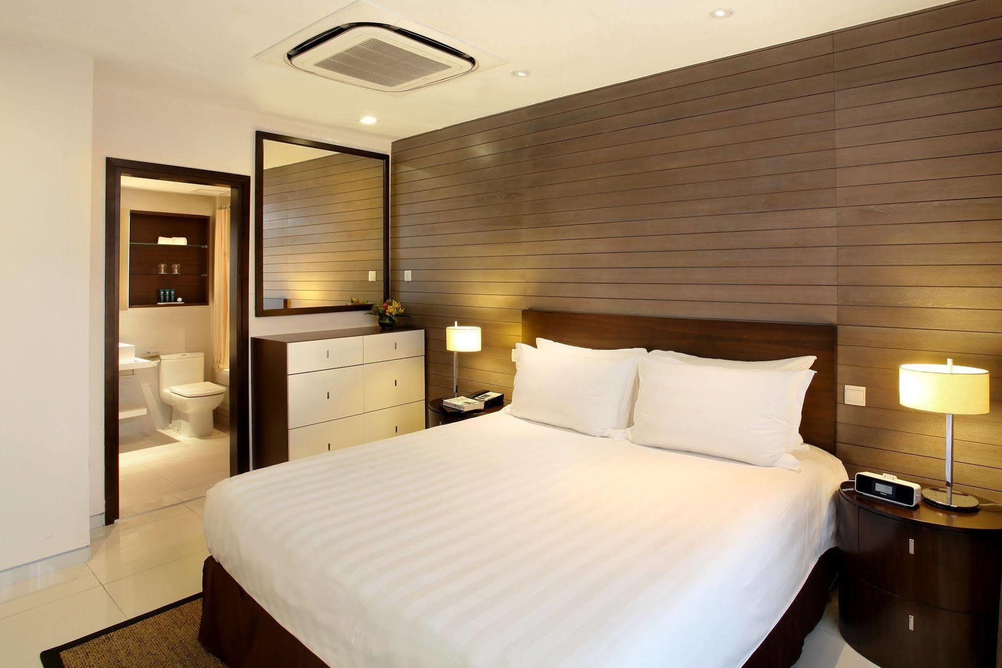 Parkroyal Serviced Suites Singapore Exterior foto